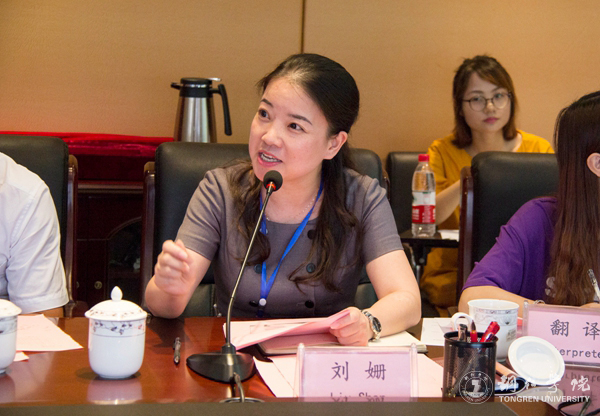 9kaiyun官网国际合作与交流处副处长刘姗介绍kaiyun官网国际化办学情况.JPG