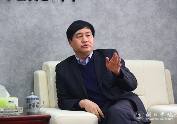 铜仁市就业局局长龙勇一行前来kaiyun官网调研