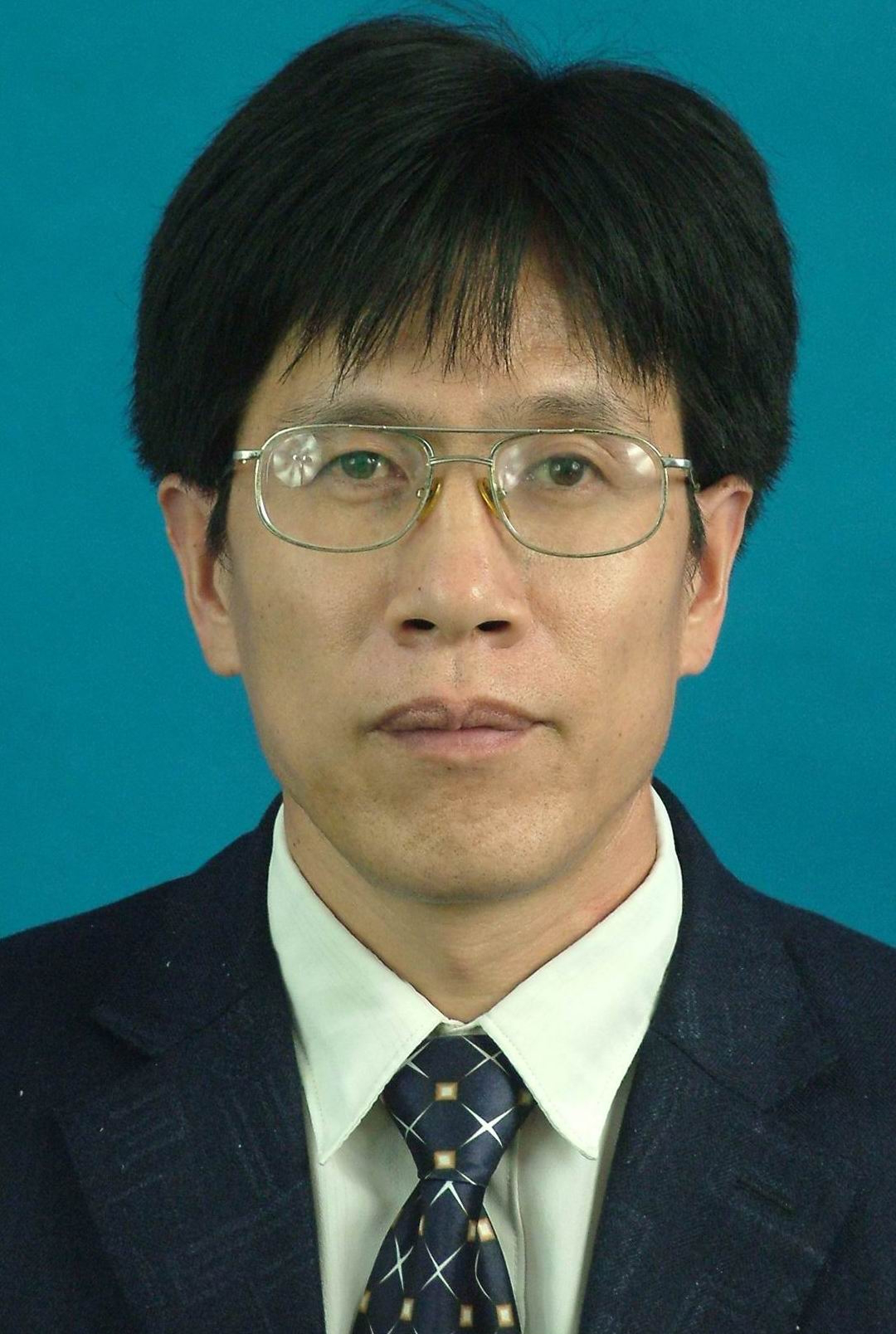 刘方林(副教授 博士)