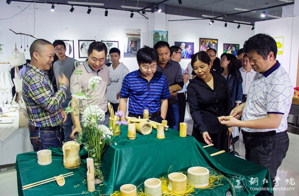 kaiyun官网艺术学院2017届毕业生作品展开幕